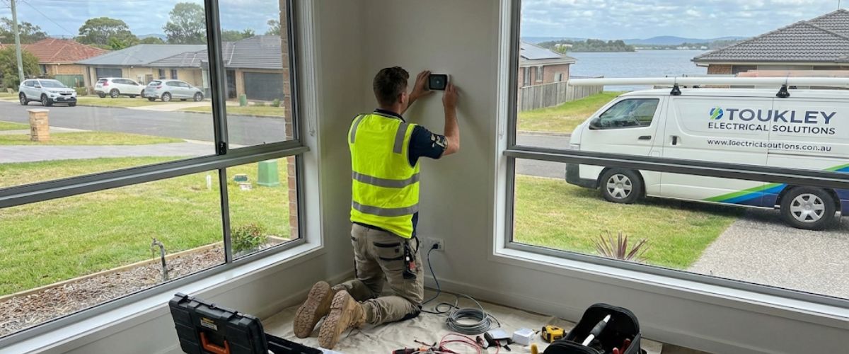 Residential electrical service Toukley lakeside home property