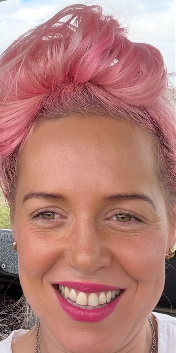 Erin, co-founder of Mambo Leo Coffee