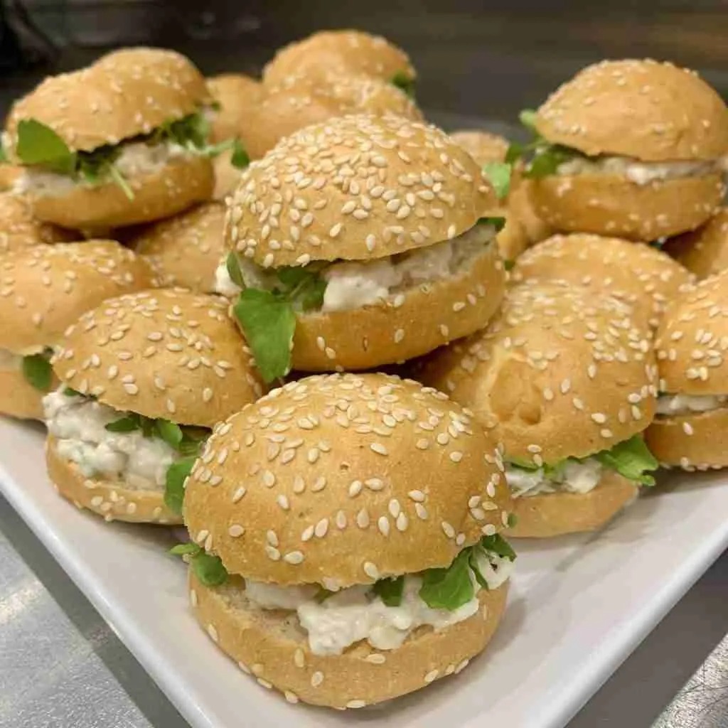 imgi_22_IMG_3875-scaled-e1719489343724-1024x1024